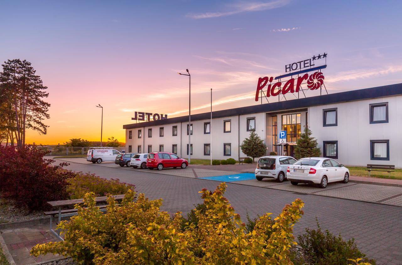 Hotel Picaro Stok Łagów المظهر الخارجي الصورة
